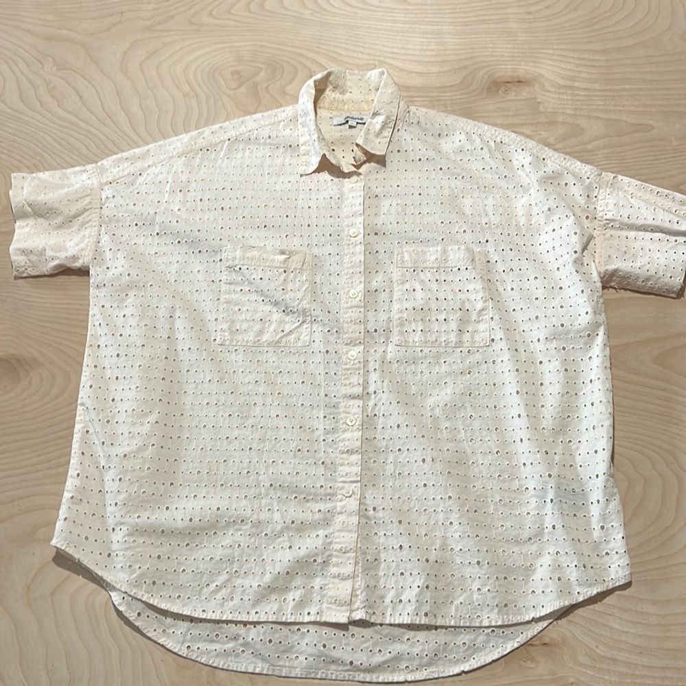 Madewell eyelet button down shirt small